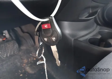 2015 Nissan Versa Note Sr z USA, uszkodzony, nr VIN 3N1CE2CP8FL374325